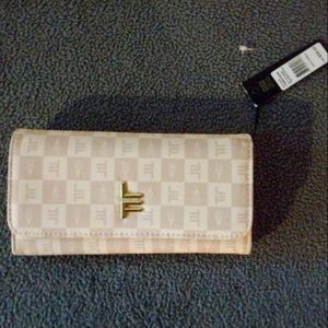 NWT London fog wallet